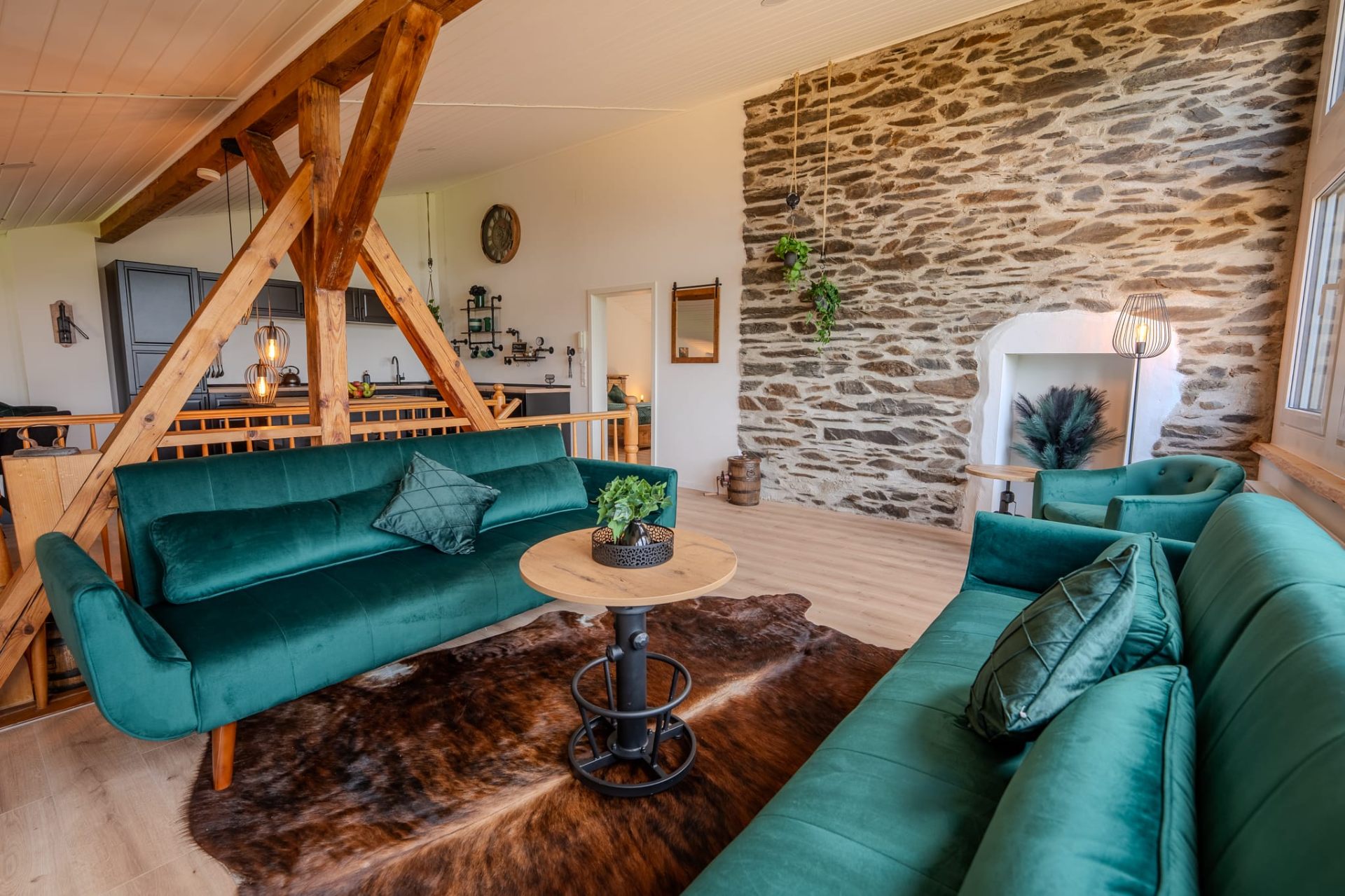 Gemütliches Wohnzimmer der Ferienwohnung